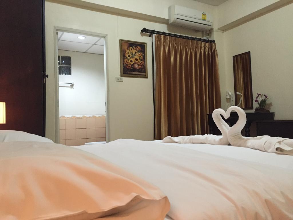 Md House Hotel Chiang Mai Quarto foto