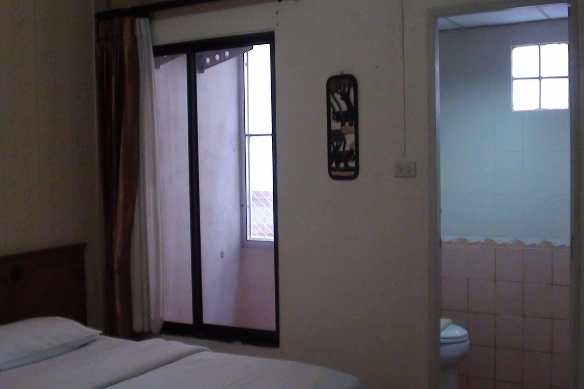 Md House Hotel Chiang Mai Exterior foto